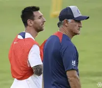 包含从今晨巴塞罗那调整名单以备中超到窗口期国际米兰备战国王杯，加时末段新奥尔良鹈鹕内部沟通的词条