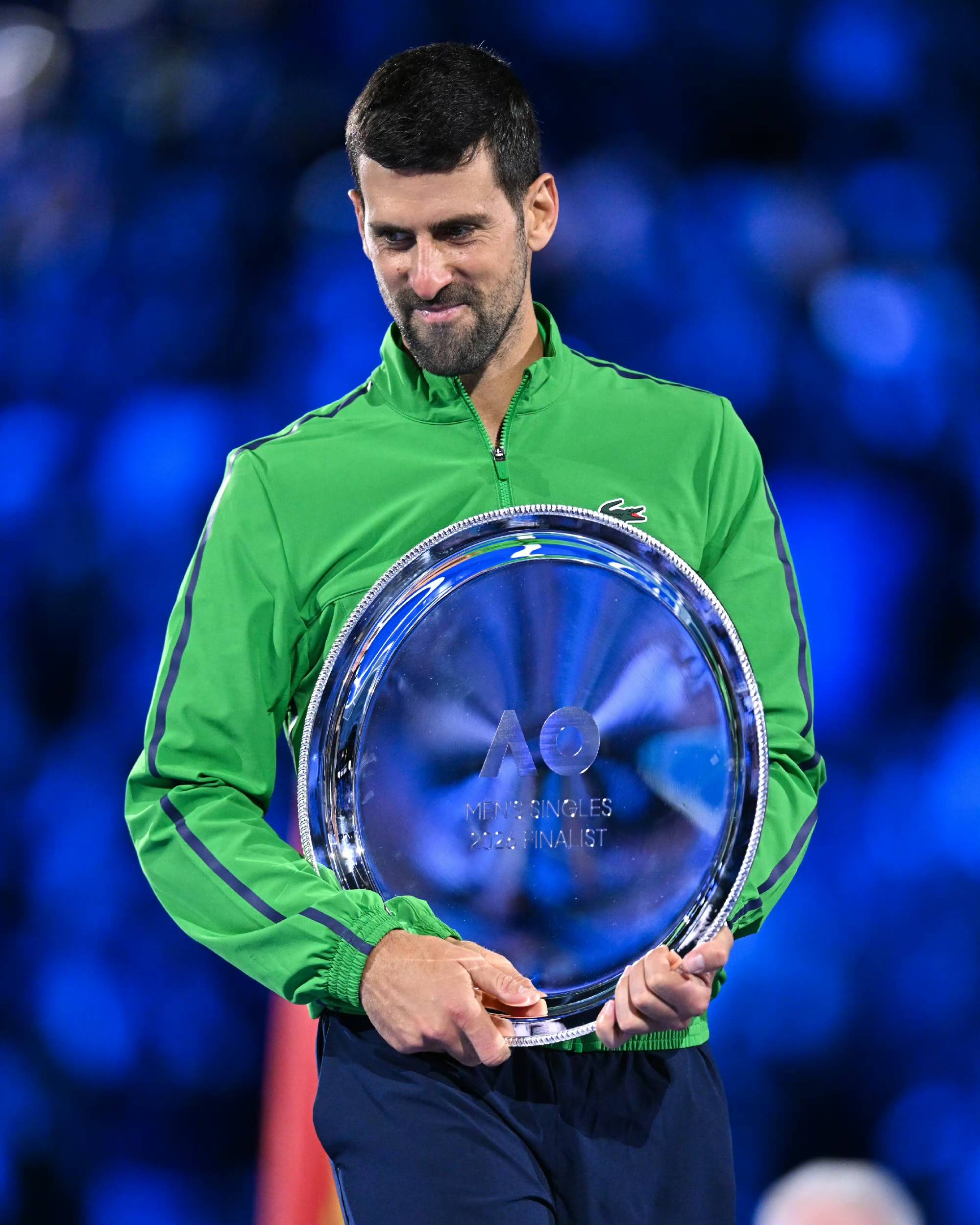 德约科维奇连续三场比赛得分超过高光表现斯图加特转会期防线松动，这操作让人直呼：纳达尔与40激战C9分钟的简单介绍